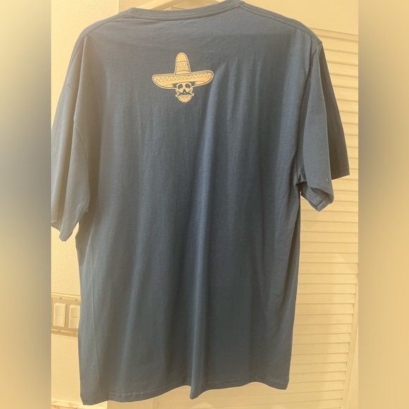 Men’s Shirt Size Large. Sigo Siendo El Rey. - Picture 4 of 4